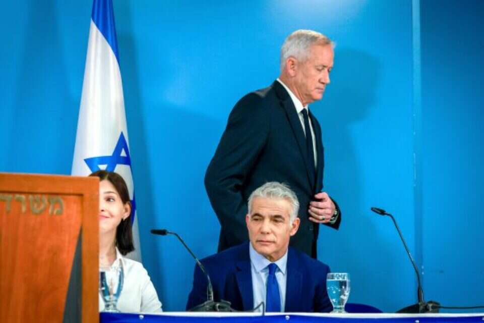 לפיד וגנץ