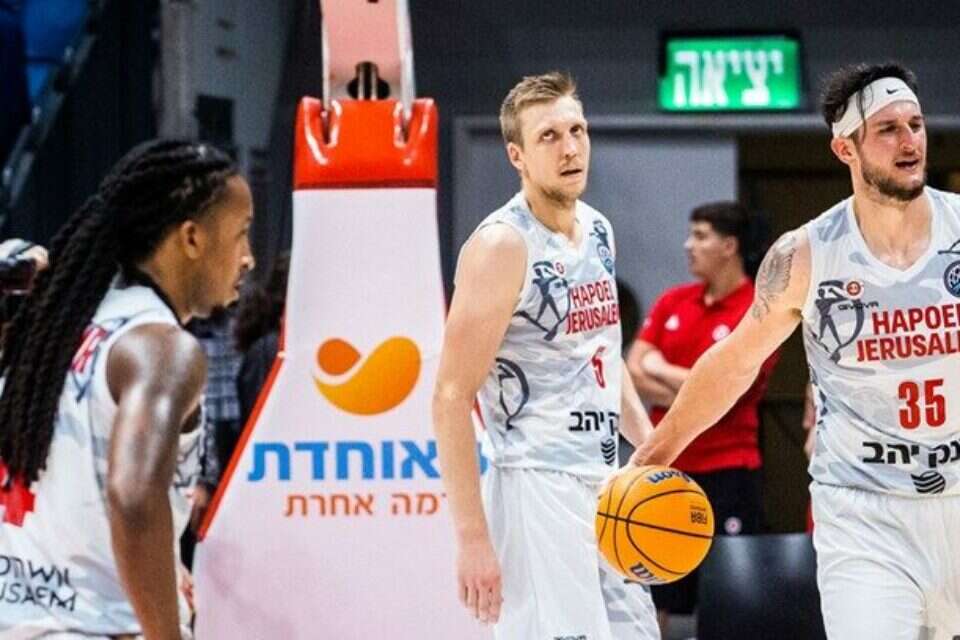 שחקני ירושלים , אתר פיב"א