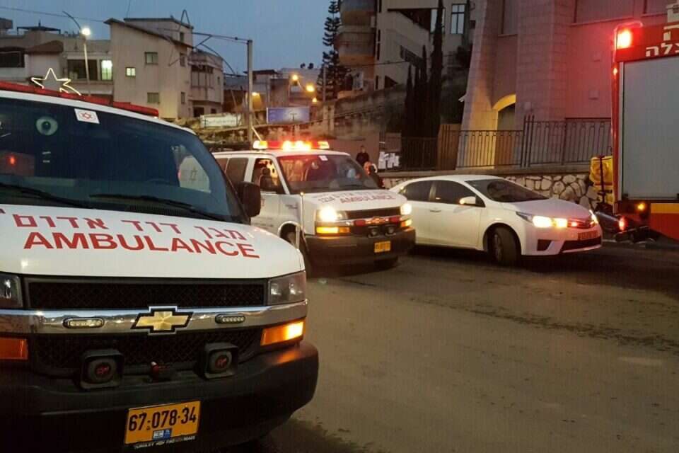 זירת האירוע בנצרת // צילום: תיעוד מבצעי מד"א // זירת האירוע בנצרת // צילום: תיעוד מבצעי מד"א ,