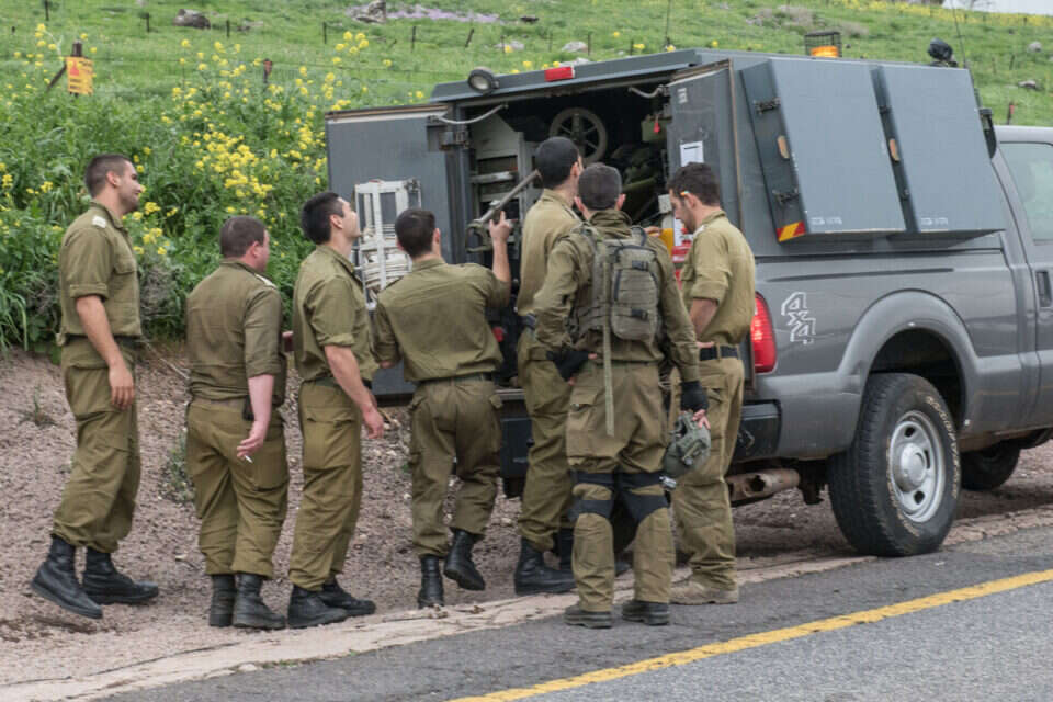 כוחות צה"ל הגיעו לחלץ // צילום: אייל מרגולין/ג׳יני // כוחות צה"ל הגיעו לחלץ // צילום: אייל מרגולין/ג׳יני ,