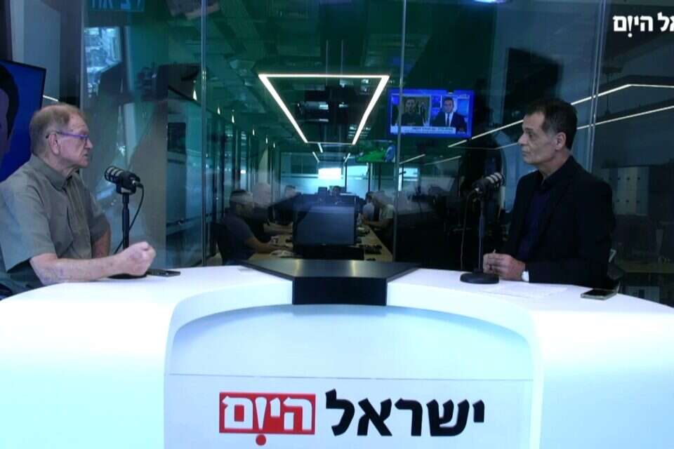 יוסי הדר וד"ר מאיר אלרן. "אין לנו מנגנונים להתמודדות עם התפוררות החוסן החברתי" , ללא