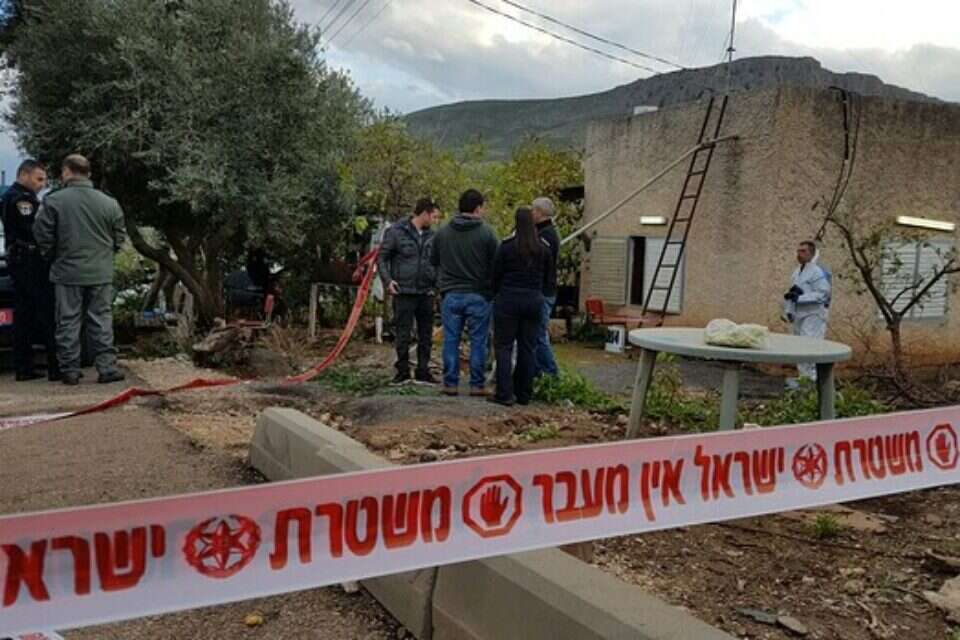 זירת הרצח במושבה מגדל // צילום: משטרת ישראל // זירת הרצח במושבה מגדל // צילום: , משטרת ישראל