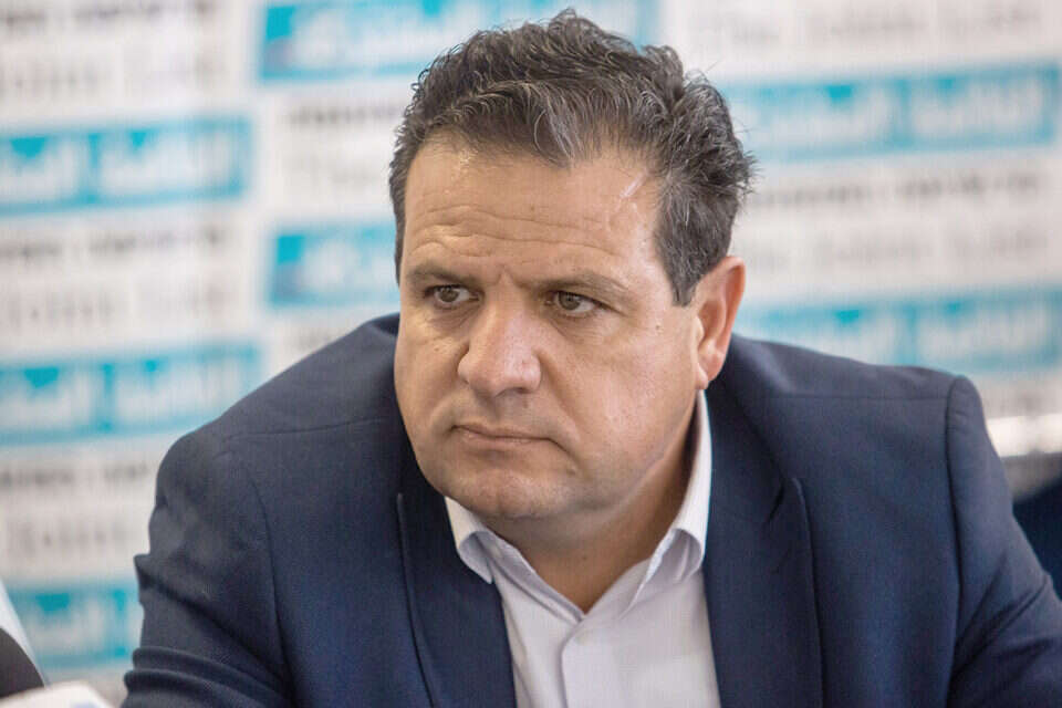 יו"ר חד"ש איימן עודה , אורן בן חקון