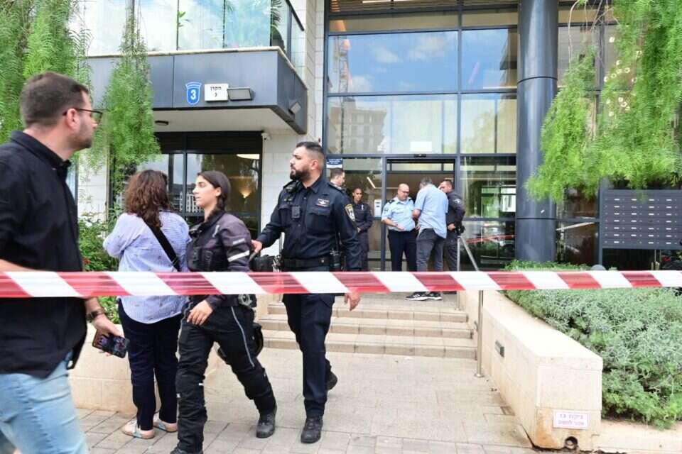 זירת הרצח בהרצליה , יוסי זליגר
