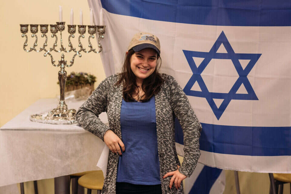 גילה ראשוואלב. "מלאת התרגשות לקראת תחילת החיים החדשים שלי בישראל" // צילום: בן קלמר, ארגון "נפש בנפש" // גילה ראשוואלב. "מלאת התרגשות לקראת תחילת החיים החדשים שלי בישראל" // צילום: בן קלמר, ארגון "נפש בנפש" ,