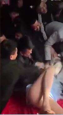 השושבינה נאבקת - המטרידים לא מרפים