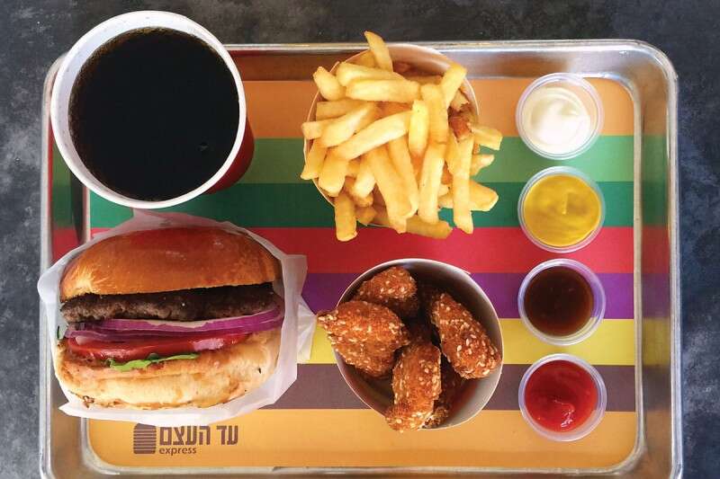 לא רק סטייקים. עד העצם