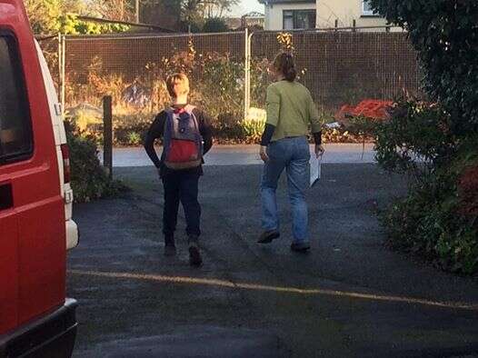 קרלי טופיל (41) ובנה דילן (13) // צילום: מתוך פייסבוק