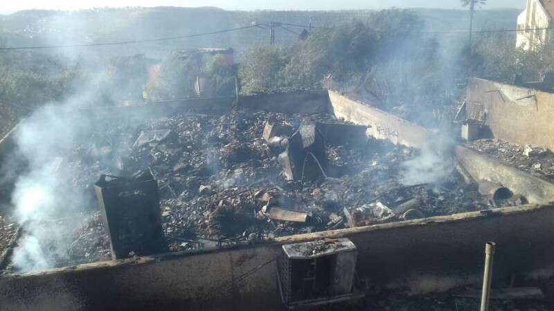 ההרס שנתגלה בבוקר היה רב // צילום: דוברות כיבוי אש מחוז יו"ש