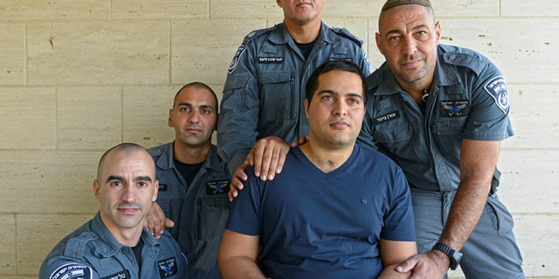 נתי עם חבריו // צילום: גיל אליהו // נתי עם חבריו // צילום: גיל אליהו ,