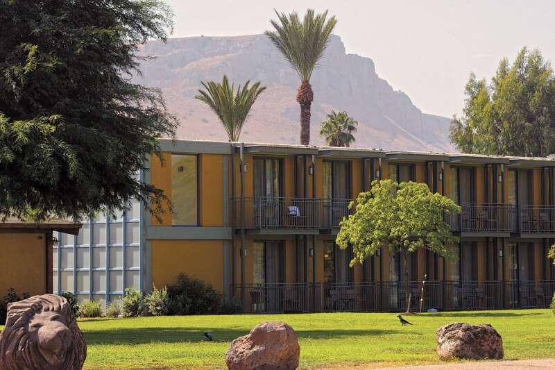 מלון נוף גינוסר. 136 חדרי דלקס משודרגים 