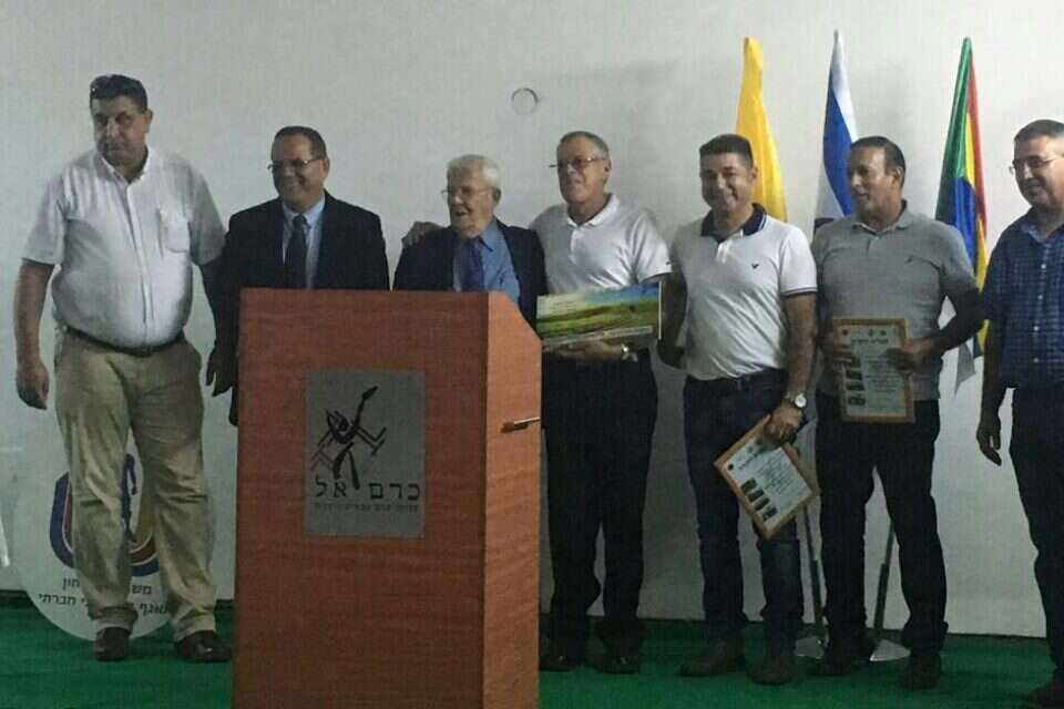 פתיחת המכינה היהודית דרוזית. שלישי משמאל: סגן השר איוב קרא // פתיחת המכינה היהודית דרוזית. שלישי משמאל: סגן השר איוב קרא ,