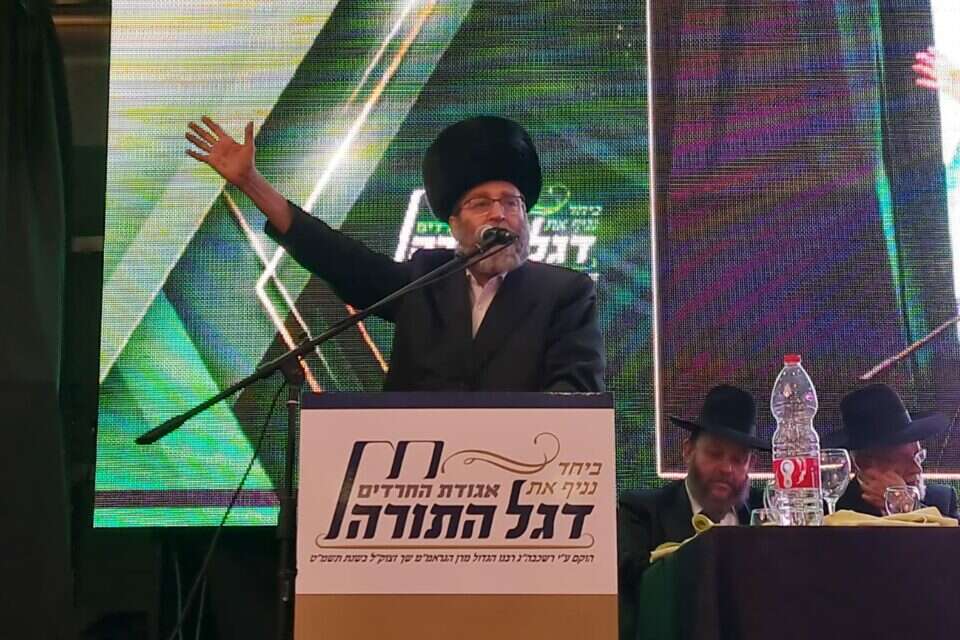 גפני מאיים: ללא קבלת התנאים שלנו לא תהיה ממשלה , ללא קרדיט