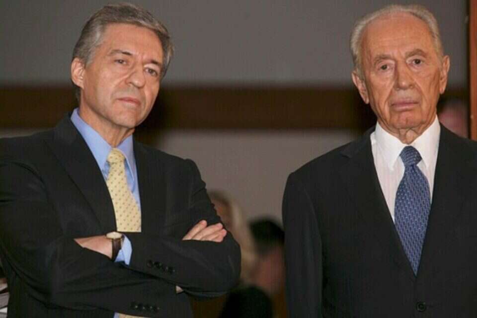 יוסי ביילין עם שמעון פרס // צילום: יהושוע יוסף // יוסי ביילין עם שמעון פרס // צילום: יהושוע יוסף ,