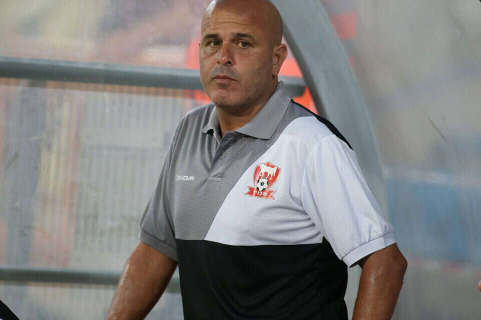 יוסי אבוקסיס. ישרוד עוד עונה בסכנין? // יוסי אבוקסיס. ישרוד עוד עונה בסכנין? , 