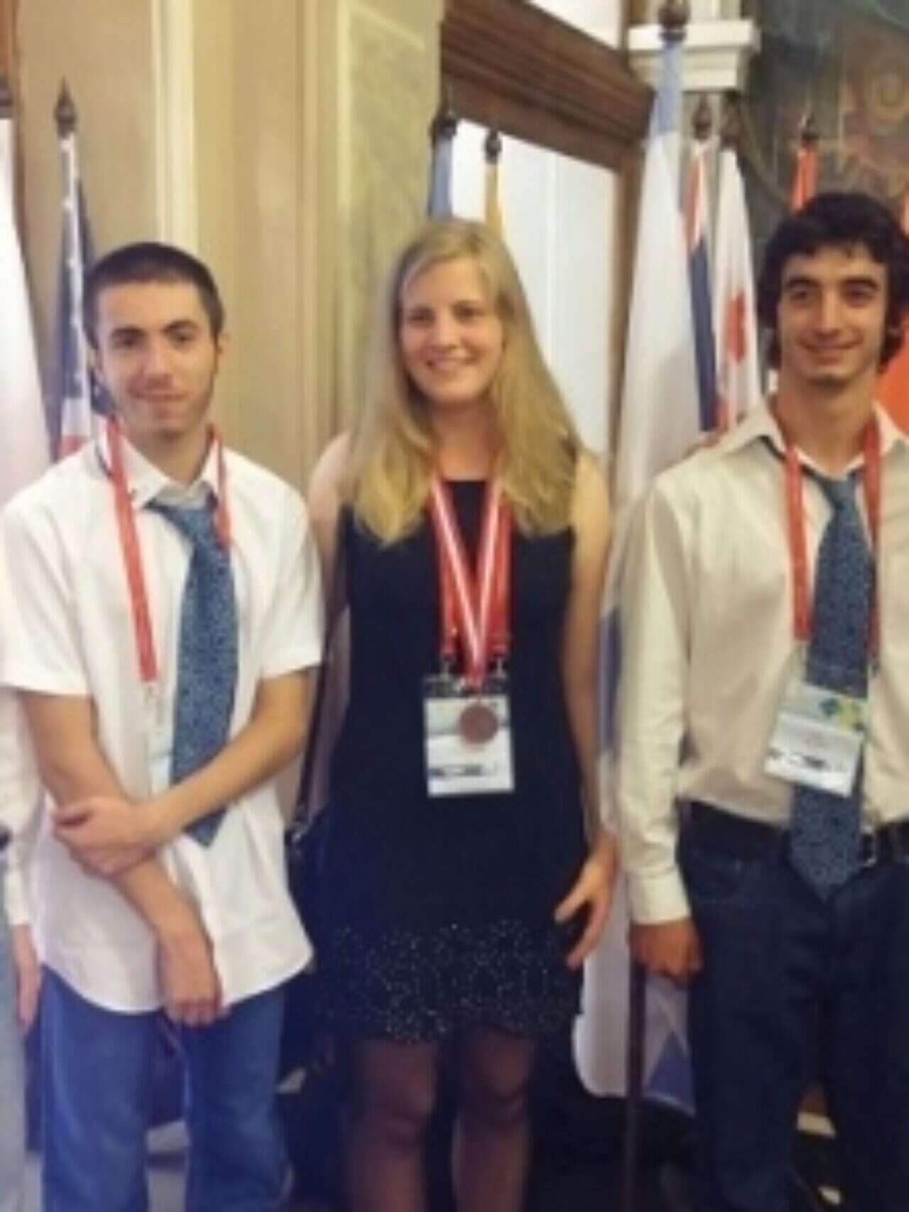 Israelis score silver, bronze medals at International Chemistry Olympiad