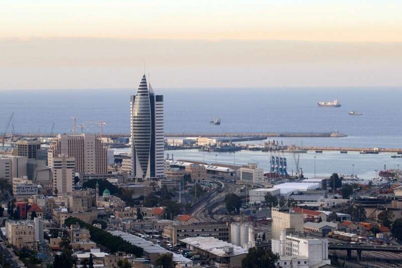 חיפה, "לא נצפה עודף בחולי סרטן ואסתמה לעומת ת"א וחדרה", ציינו בוועדה // צילום: מישל דוט קום 