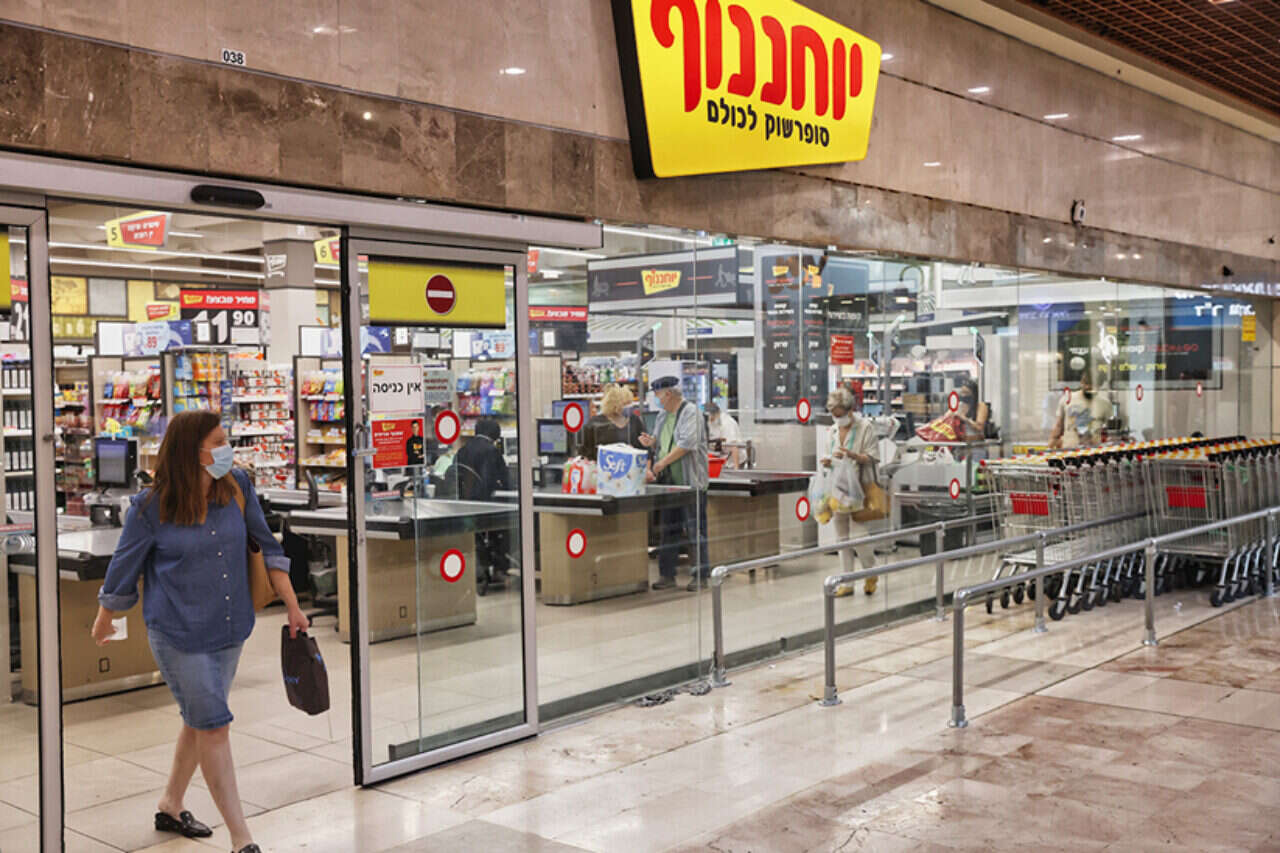 Yohannoff is changing the format: how much will the new "urban shopping experience" cost you?