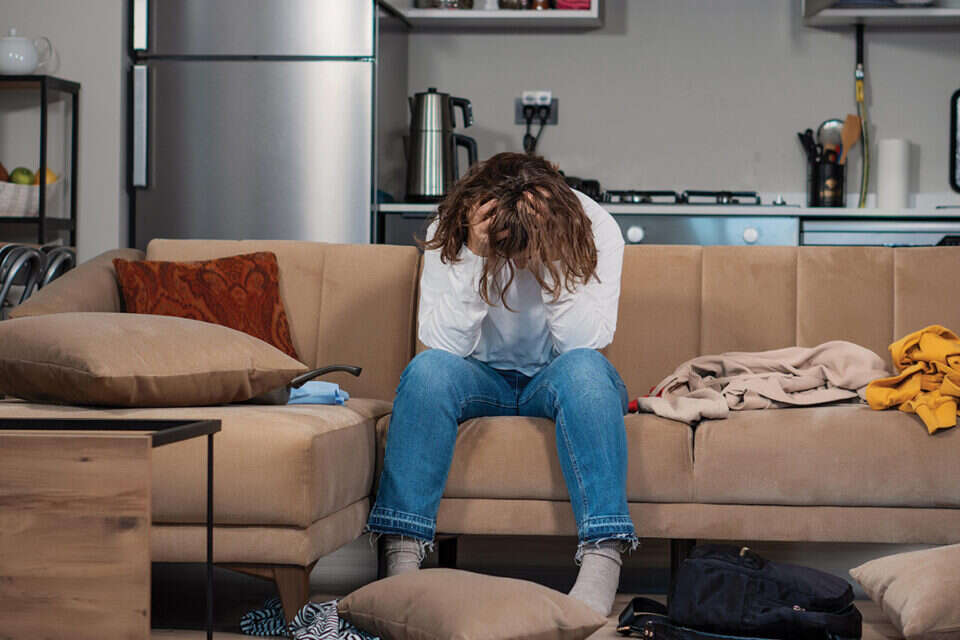 אלימות כלכלית. אילוסטרציה , GettyImages