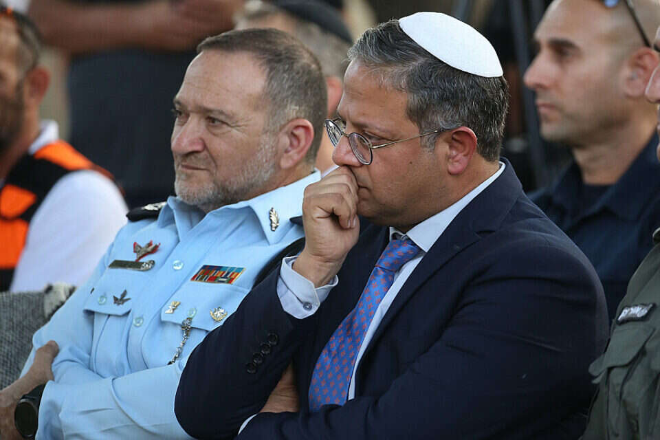 ח"כ בן גביר והמפכ"ל שבתאי (ארכיון)