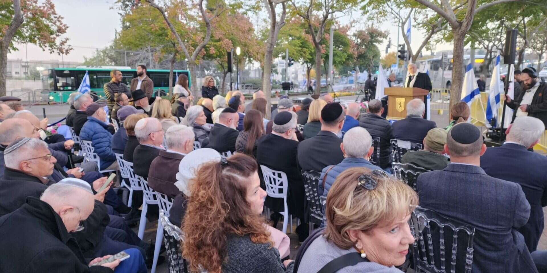 טקס קריאת כיכר על שמו של אלי ויזל בירושלים ,