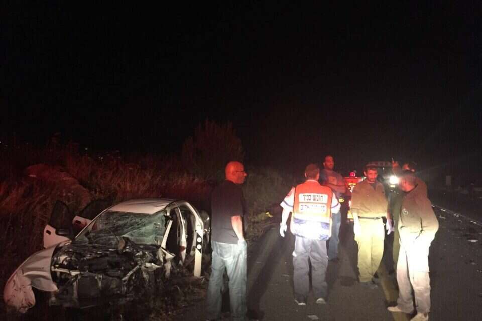 זירת התאונה // צילום: יוני חדד תיעוד מבצעי מד"א // זירת התאונה ,