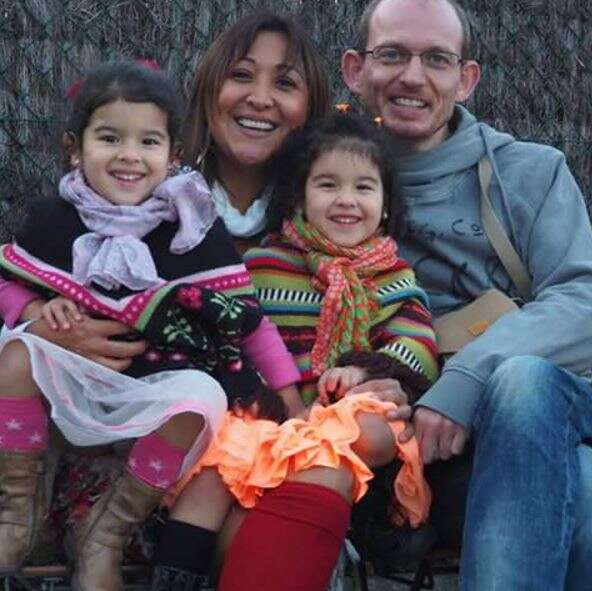 מרינה רואיז. אחת מבנותיה נפצעה בפיגוע // צילום: טוויטר