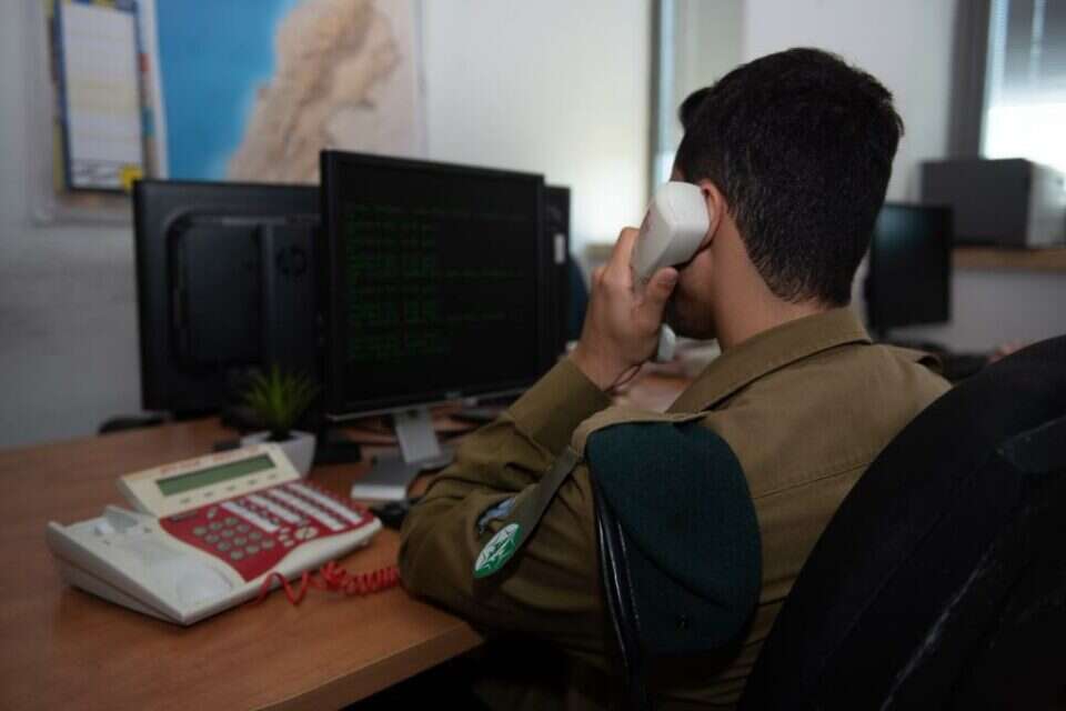 כשני שליש ממשרתי היחידות הטכנולוגיות - תושבי אשכולות 8-10 , דובר צה"ל
