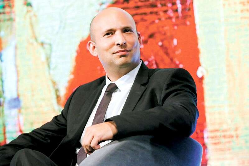 גירעונות של עשרות שנים. נפתלי בנט // צילום: יהושע יוסף