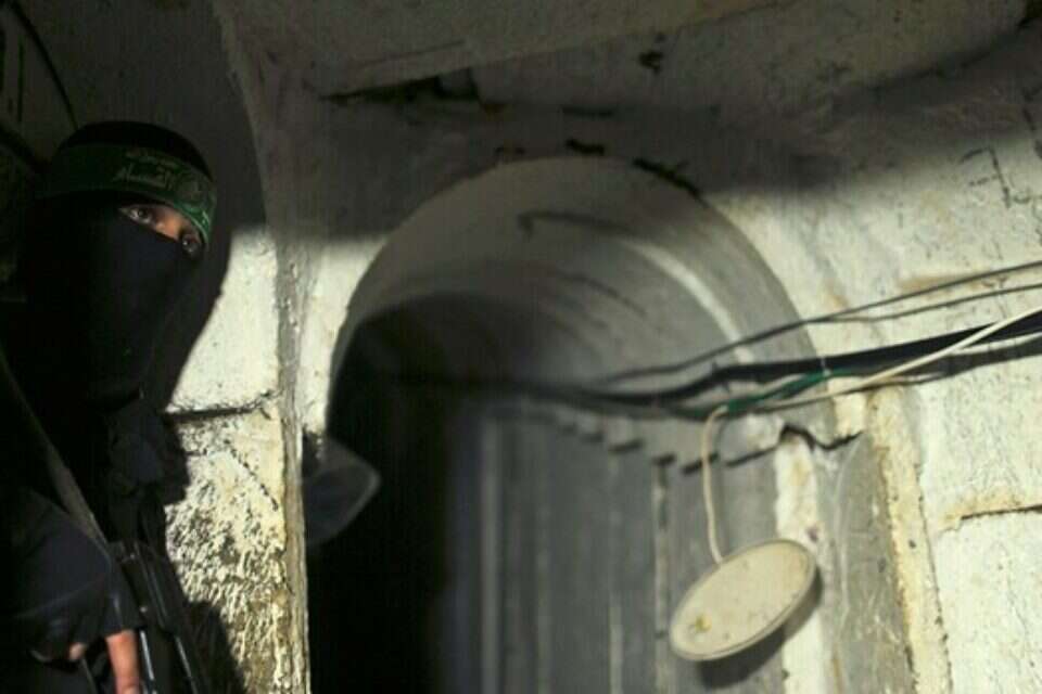 מנהרת טרור \ צילום: רויטרס // מנהרת טרור ,