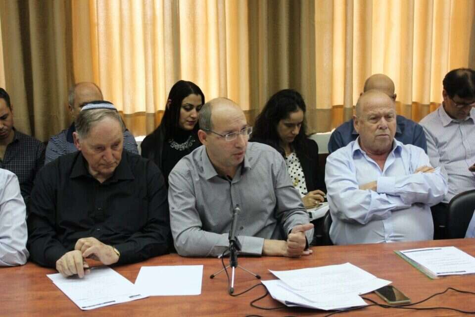 יוסי וסרמן (מימין) אבי ניסנקורן ורן ארז // צילום: דוברות ההסתדרות // יוסי וסרמן (מימין) אבי ניסנקורן ורן ארז ,