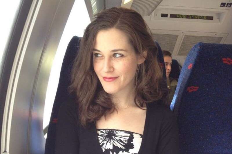 זקן. התגלחות יחזרו לפעול במלוא המרץ