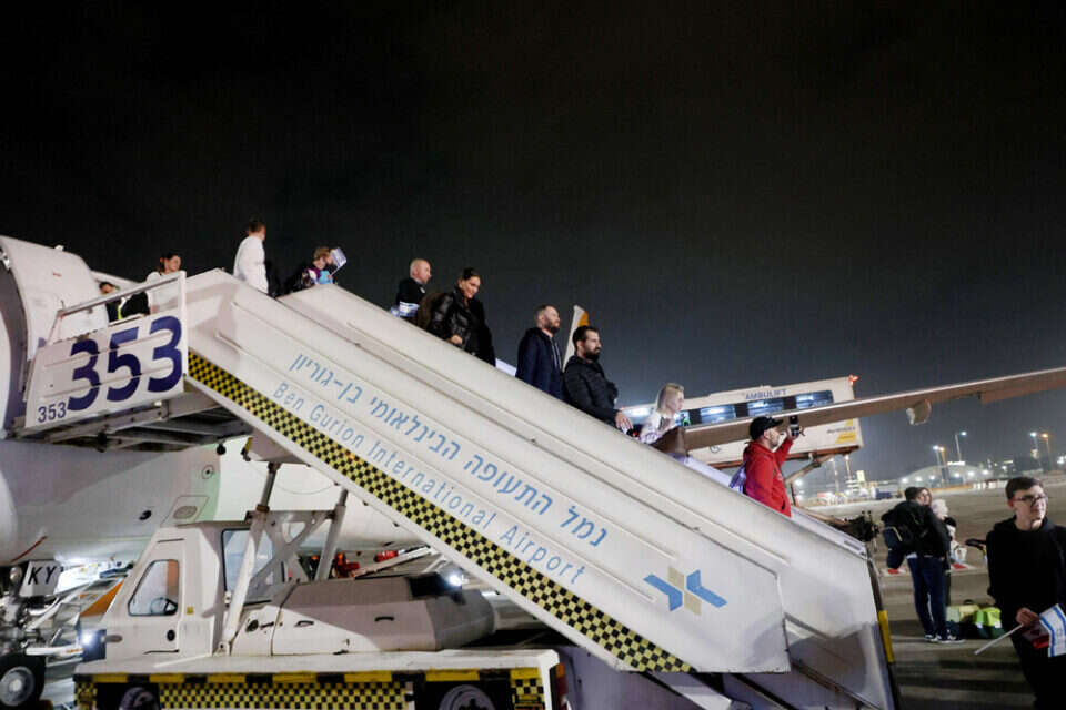 עולים שהגיעו לישראל מאוקראינה, אתמול , אי.אף.פי