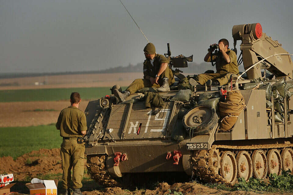 חיילי צה"ל בטנק בעזה במהלך מבצע עופרת יצוקה , Getty Images