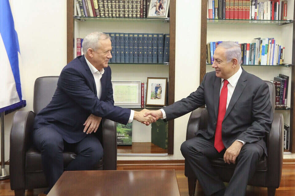 יצליחו להגיע להסכמות רחבות? נתניהו וגנץ (ארכיון) , אלעד מלכה