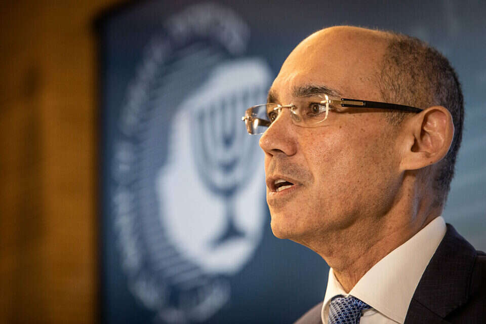 נגיד בנק ישראל אמיר ירון , אורן בן חקון