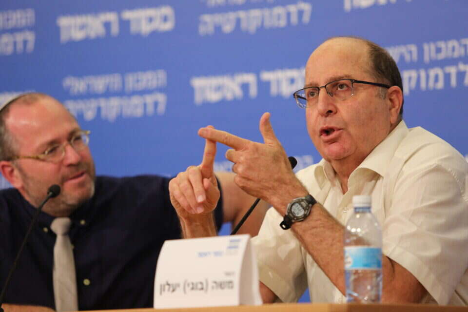 יעלון בכנס "מקור ראשון", היום. לא לעסקה עם חמאס // צילום: אריק סולטן // יעלון בכנס "מקור ראשון", היום. לא לעסקה עם חמאס ,