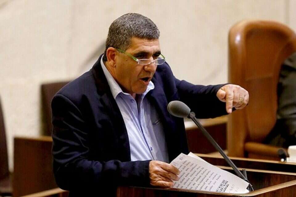 סגן השר מזוז נואם, אתמול // צילומים: דודי ועקנין // סגן השר מזוז נואם, אתמול ,
