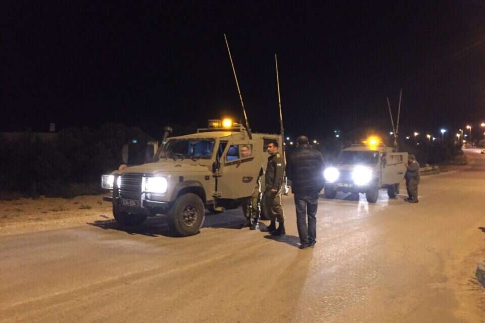 כוחות הביטחון סורקים אחר הרקטה // כוחות הביטחון סורקים אחר הרקטה ,