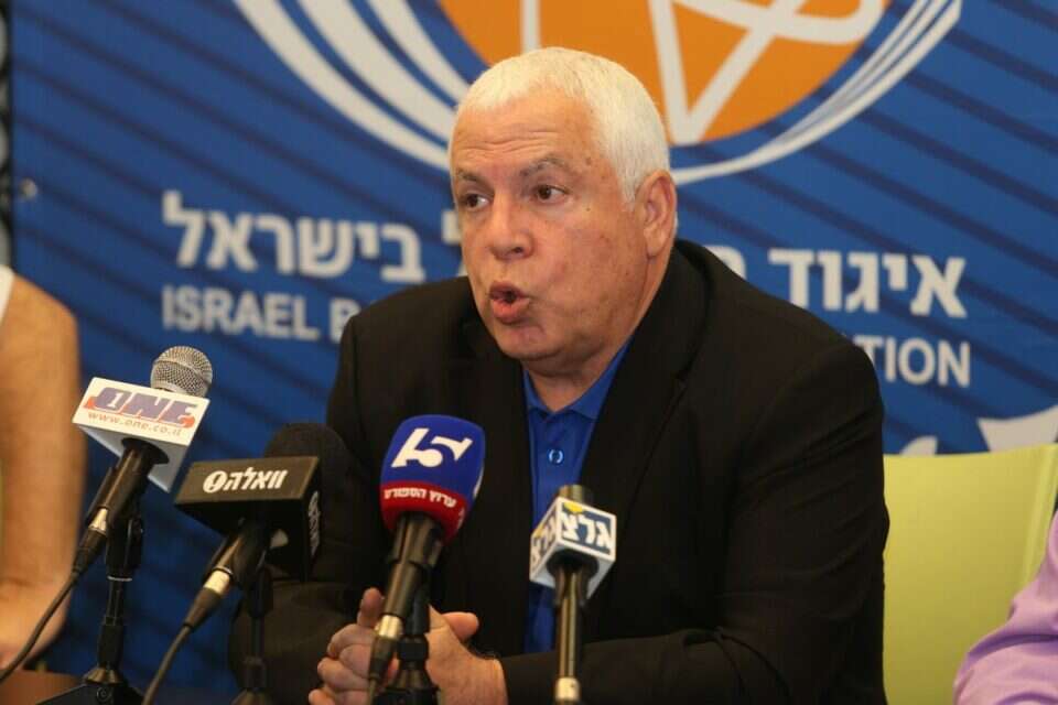 צילום: עמי שומן // גרשון. מציב סטנדרטים ,