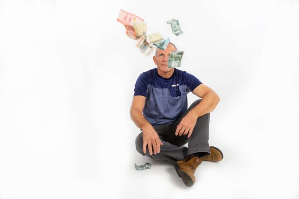 אריה שר ,