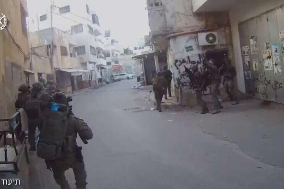 תיעוד ממצלמת הקסדה: חילופי האש בלב מחנה הפליטים ג'נין (ארכיון)