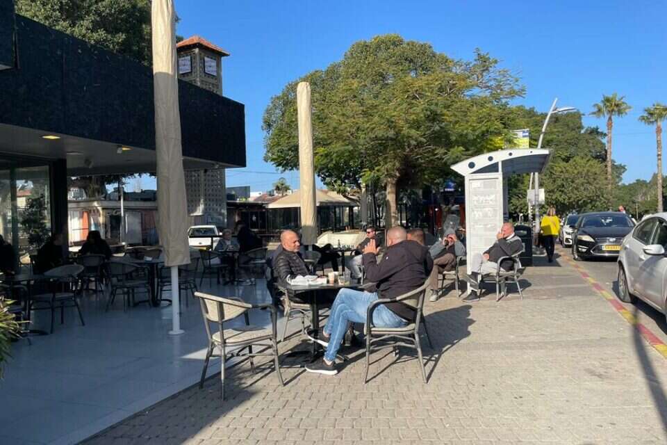 אשקלון, בבוקר שאחרי השיגורים , ללא
