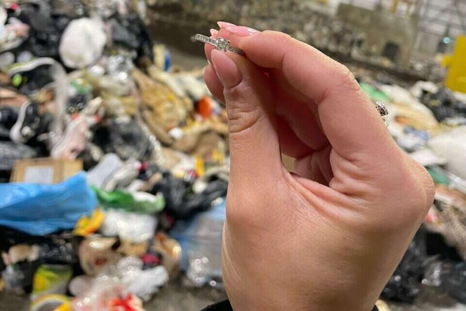 הטבעת האבודה שנמצאה באתר חירייה , לינוי בן דוד