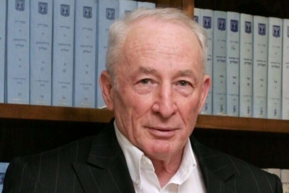 Yehuda Rothstein Attorney-General Yehuda Weinstein will decide whether the minimum wage ...