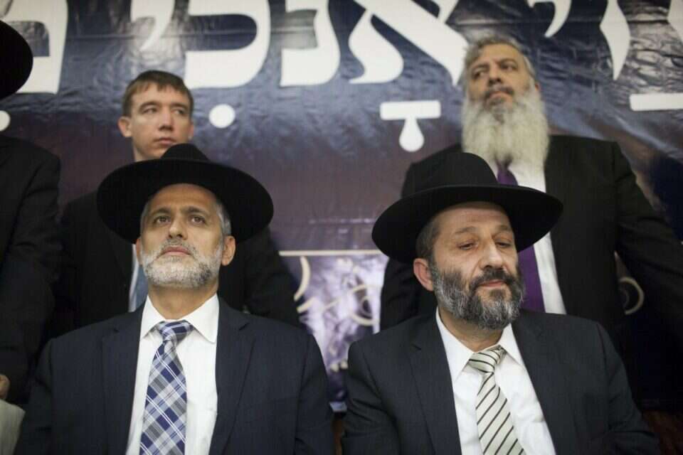 אריה דרעי ואלי ישי - העימות נמשך // צילום: קונטקט // ,