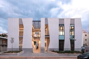 מרכז קהילתי יאיר שטרן , באדיבות האדריכל יואב מסר