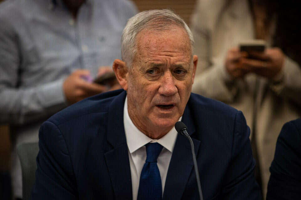 גנץ , אורן בן חקון