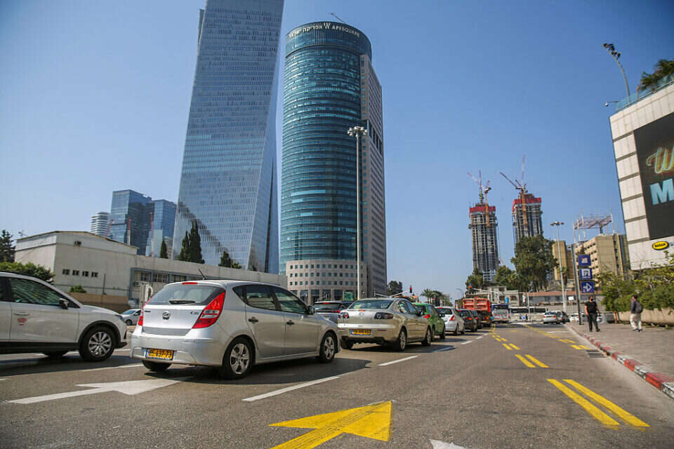 נתיב תחבורה בתל אביב , יהושע בן יוסף