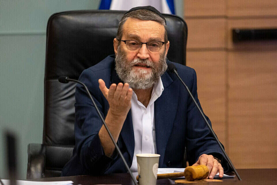 ח"כ גפני  , אורן בן חקון